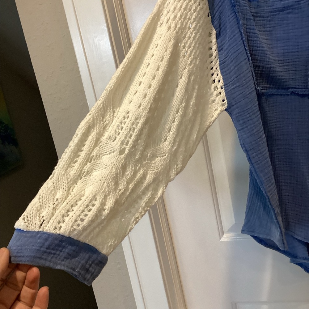 POL Blue and Cream Button-Down Shirt/jacket - Picture 3 of 16